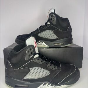 Jordan 5 Retro OG Black Metallic Reimagined 8M